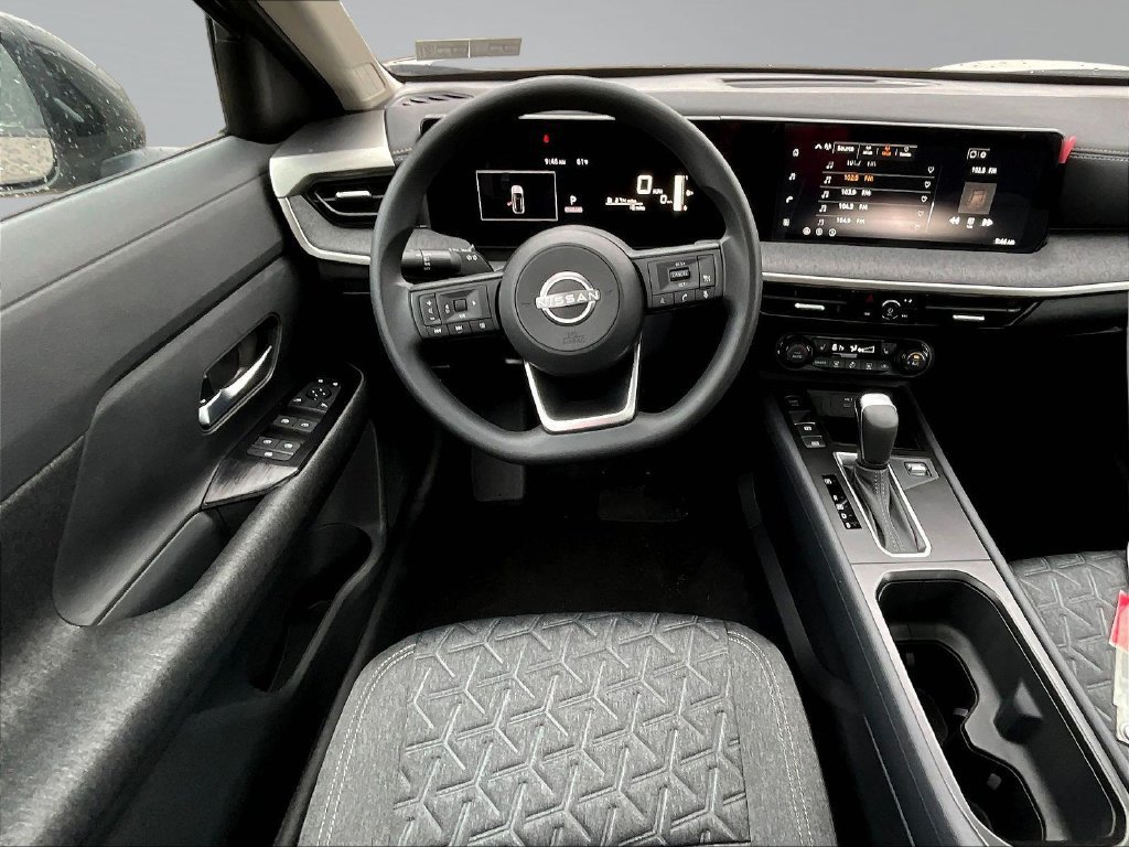 New 2026 Nissan Kicks SV w/ SV Premium Package AWD/4WD image 18