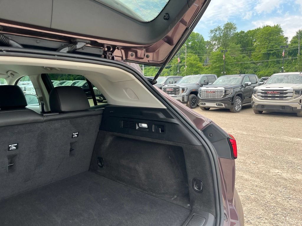 Used 2024 Buick Envision Preferred AWD/4WD image 11