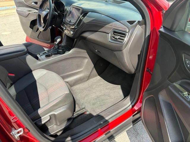 Used 2024 Chevrolet Equinox RS AWD/4WD image 31