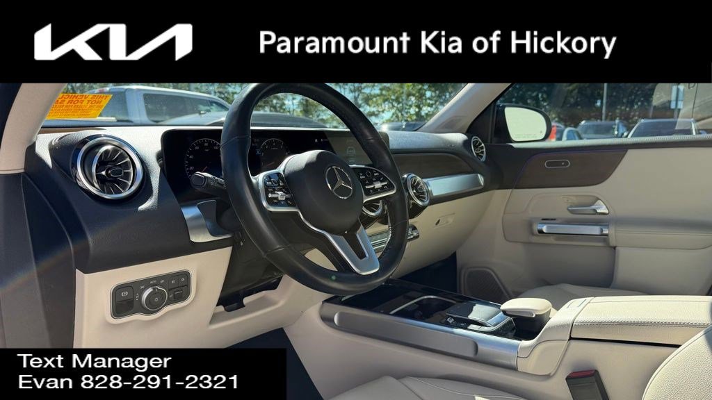 Used 2022 Mercedes-Benz GLB 250 4MATIC image 26