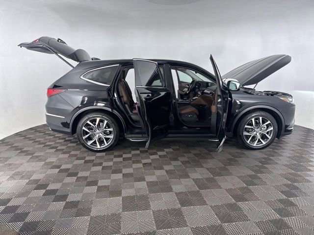 Used 2023 Acura MDX SH-AWD w/ Technology Package image 16