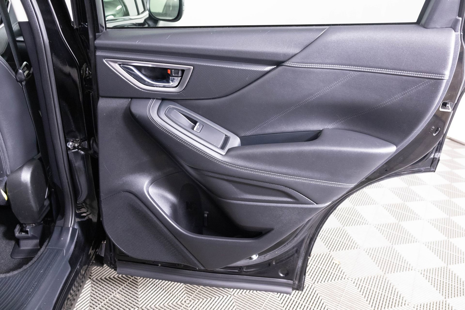 Used 2020 Subaru Forester Limited image 39