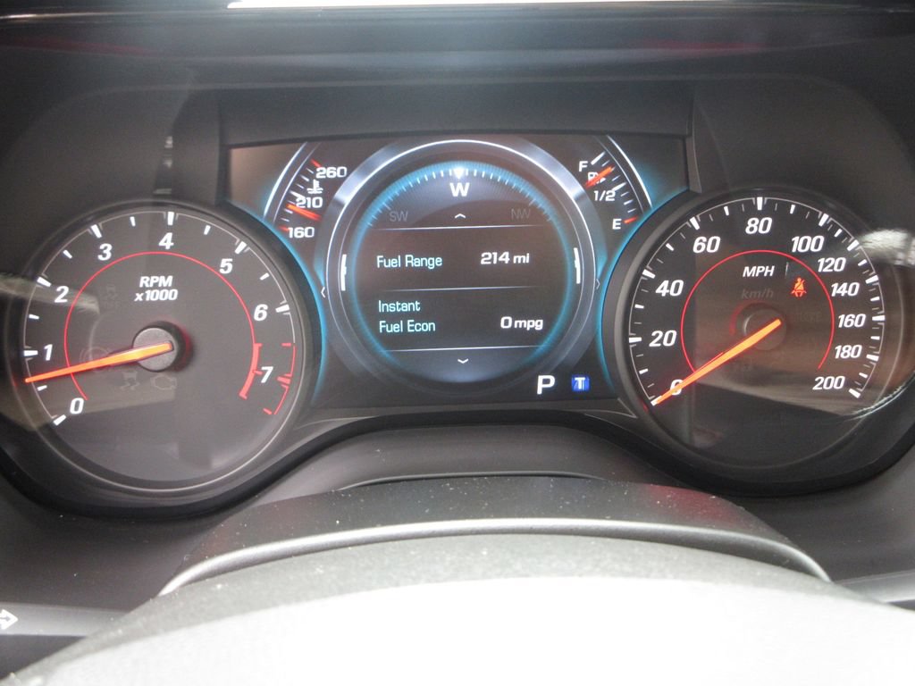Used 2018 Chevrolet Camaro ZL1 RWD image 19