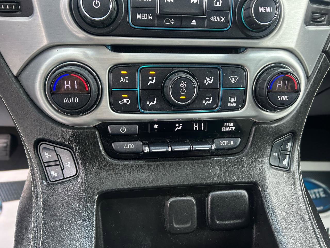 Used 2018 GMC Yukon XL SLT w/ Open Road Package image 22