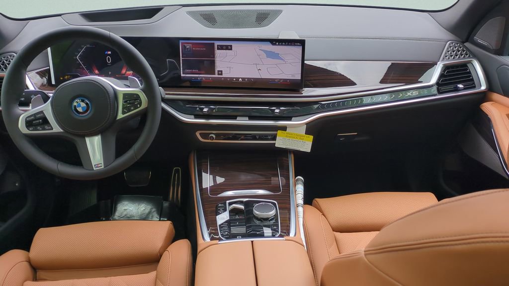 New 2026 BMW X5 xDrive50e image 21