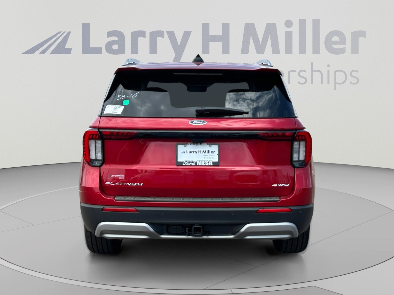 New 2026 Ford Explorer Platinum w/ LUX Leather Package AWD/4WD image 4