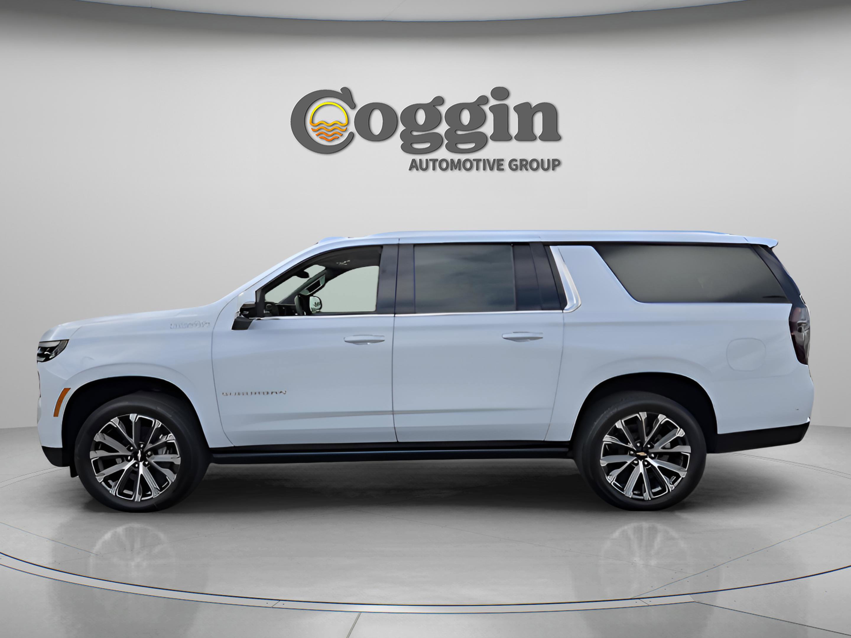 New 2026 Chevrolet Suburban High Country image 3