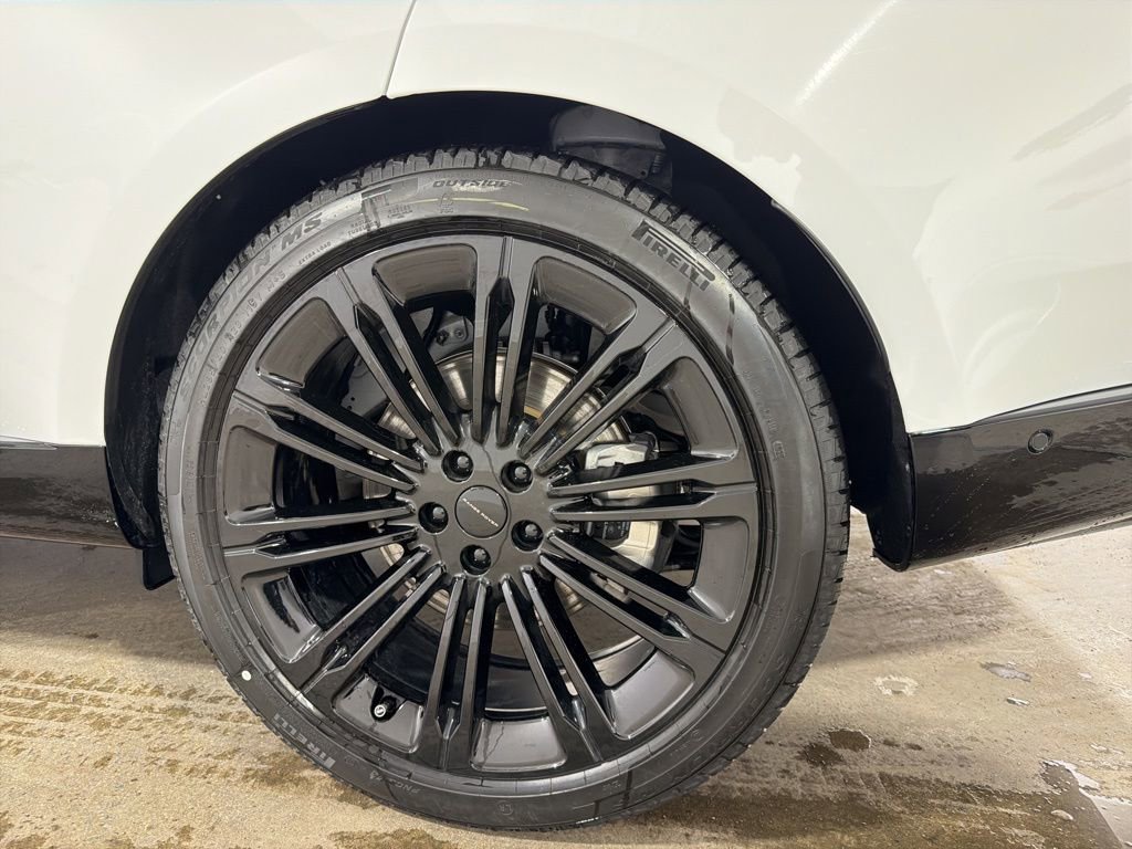 New 2026 Land Rover Range Rover SE image 30