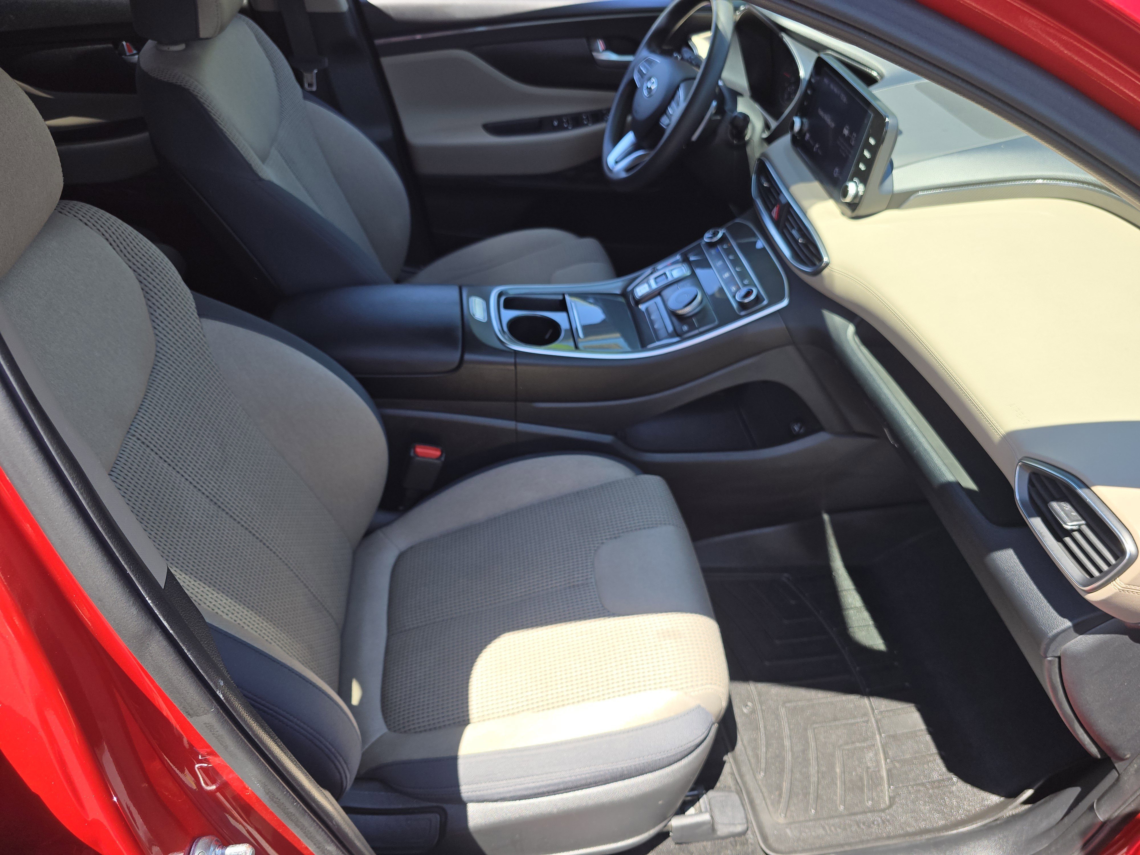 Used 2022 Hyundai Santa Fe SEL FWD image 23