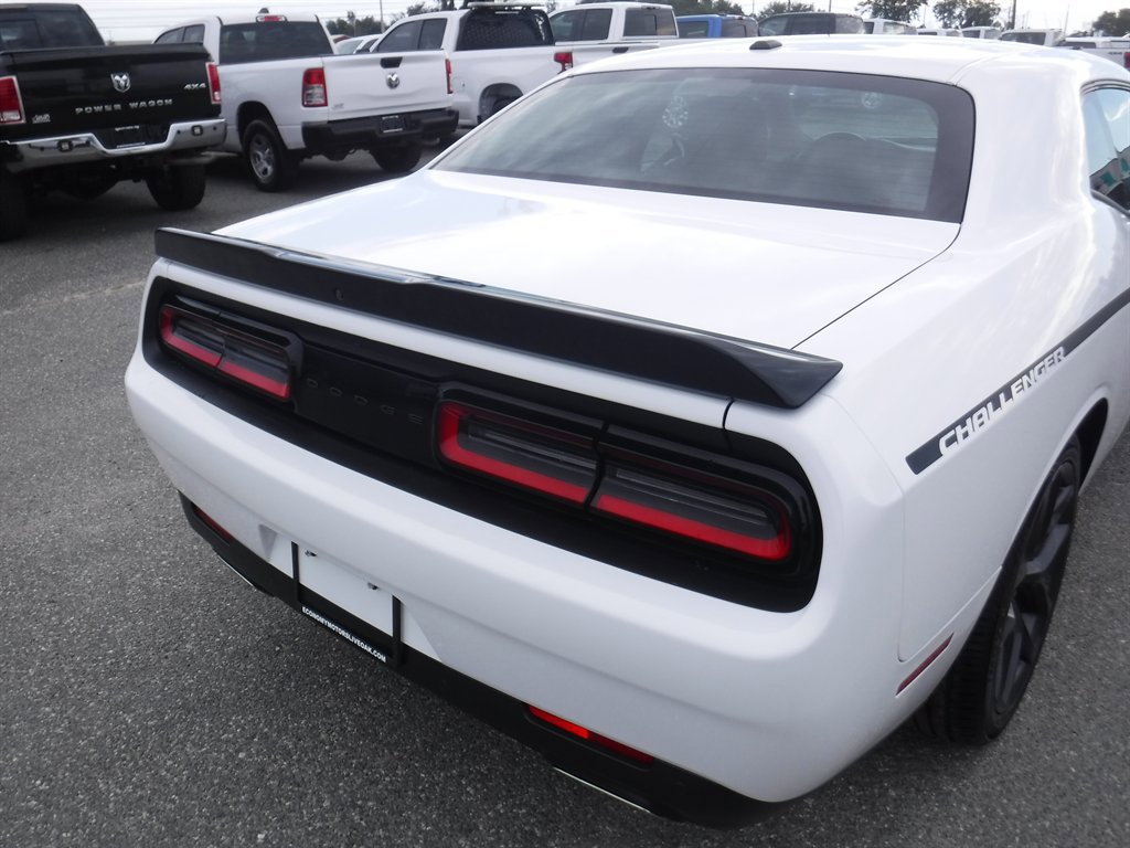 Used 2022 Dodge Challenger GT w/ Blacktop Package image 5