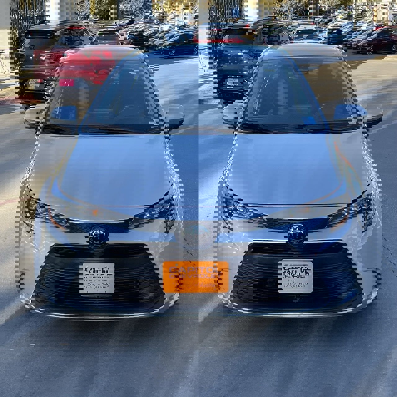 Used 2024 Toyota Corolla LE image 7