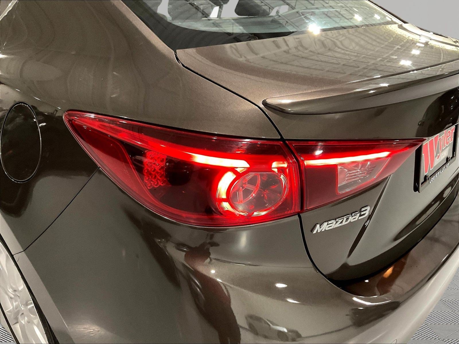 Used 2014 MAZDA MAZDA3 s Grand Touring FWD image 22