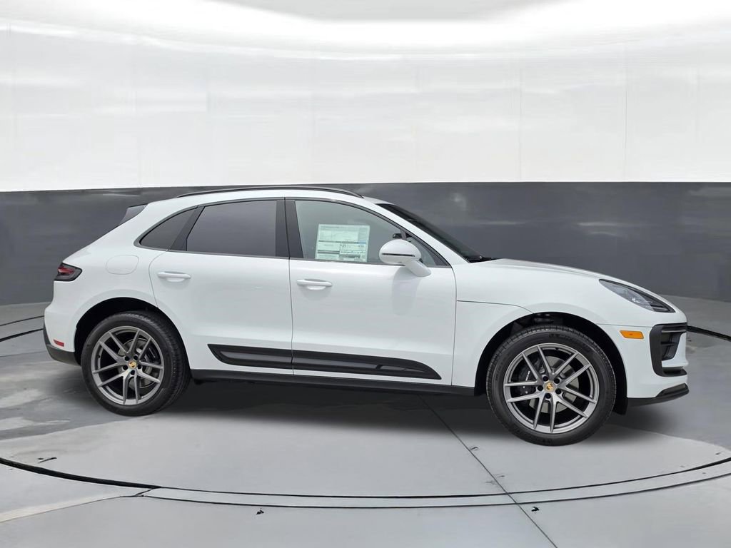 New 2026 Porsche Macan AWD/4WD image 7