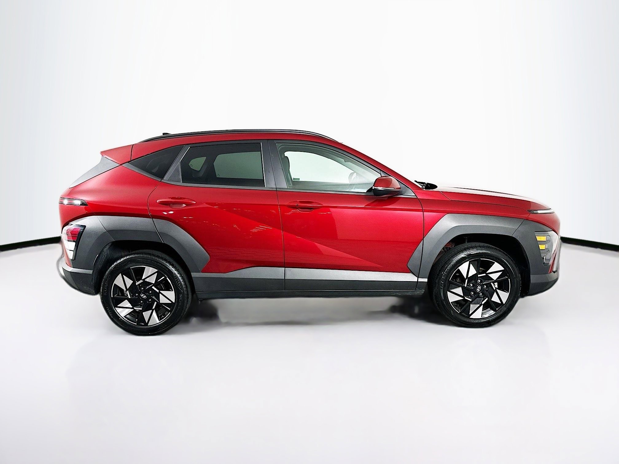 Used 2025 Hyundai Kona SEL image 10