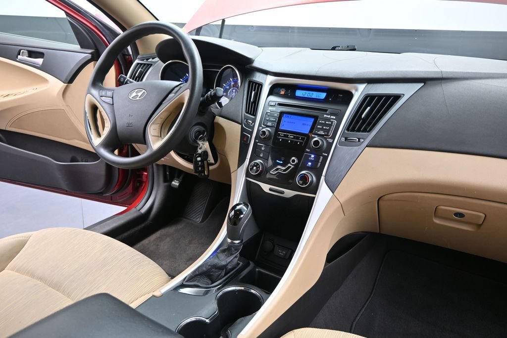 Used 2011 Hyundai Sonata GLS FWD image 28