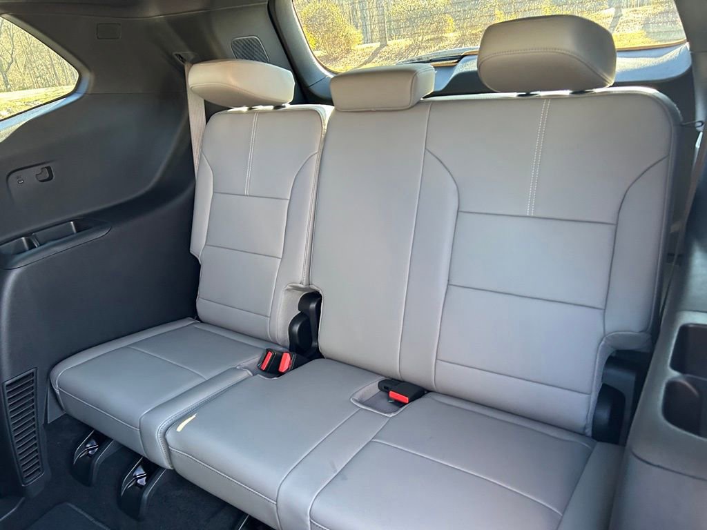 New 2026 GMC Acadia Elevation w/ Elevation Premium Package FWD image 40