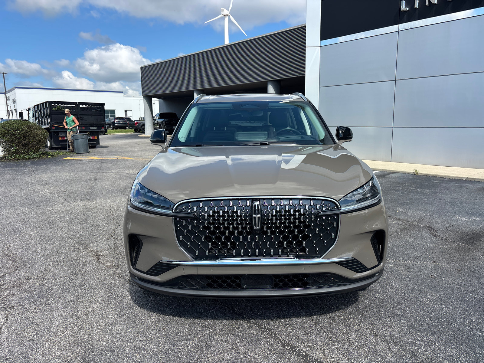 New 2026 Lincoln Aviator Reserve AWD/4WD image 2