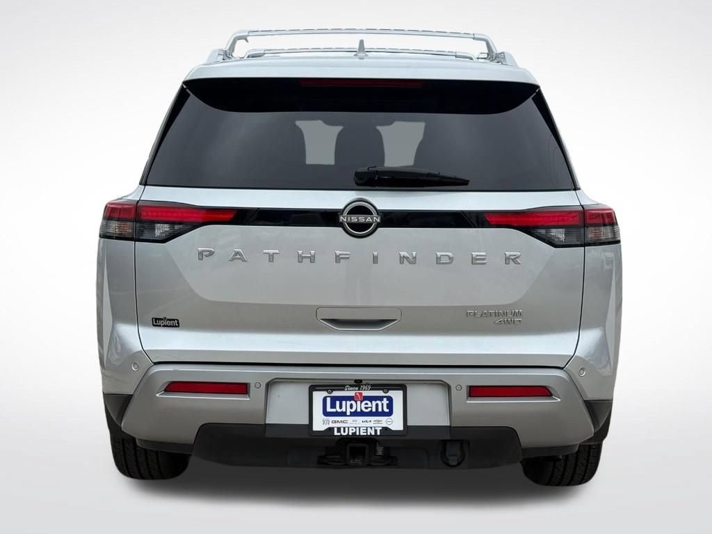 Used 2023 Nissan Pathfinder Platinum AWD/4WD image 4