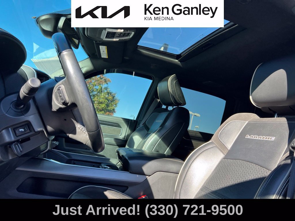 Used 2022 RAM 2500 Laramie w/ Night Edition AWD/4WD image 11