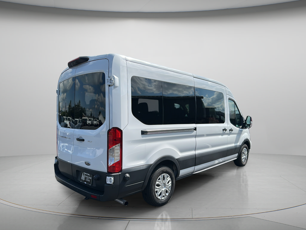 Used 2024 Ford Transit 350 XLT RWD image 7