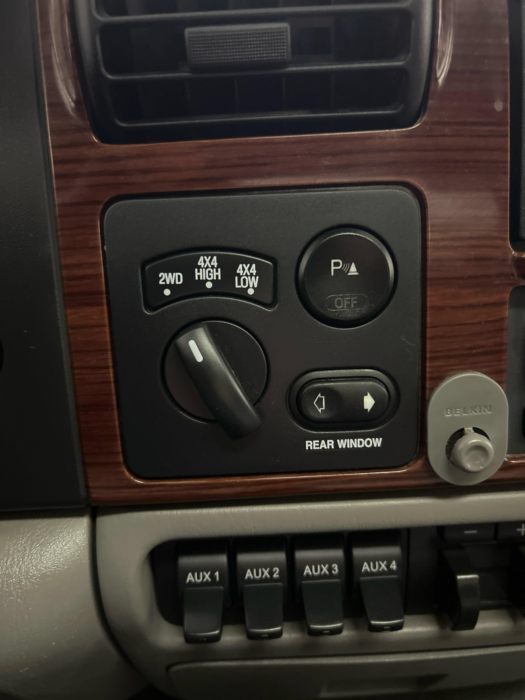 Used 2007 Ford F350 Lariat AWD/4WD image 15