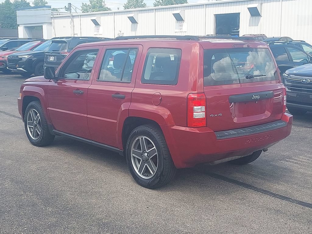 Used 2010 Jeep Patriot Sport w/ Tire & Wheel Group AWD/4WD image 5