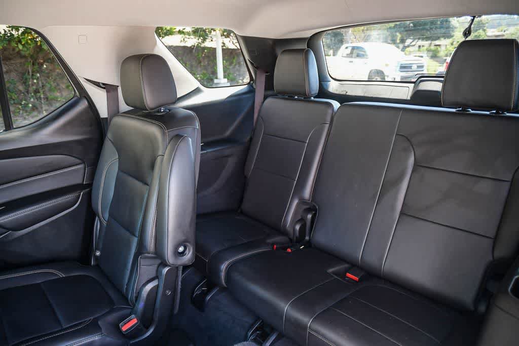 Used 2020 Chevrolet Traverse RS w/ LPO, Cargo Package image 19
