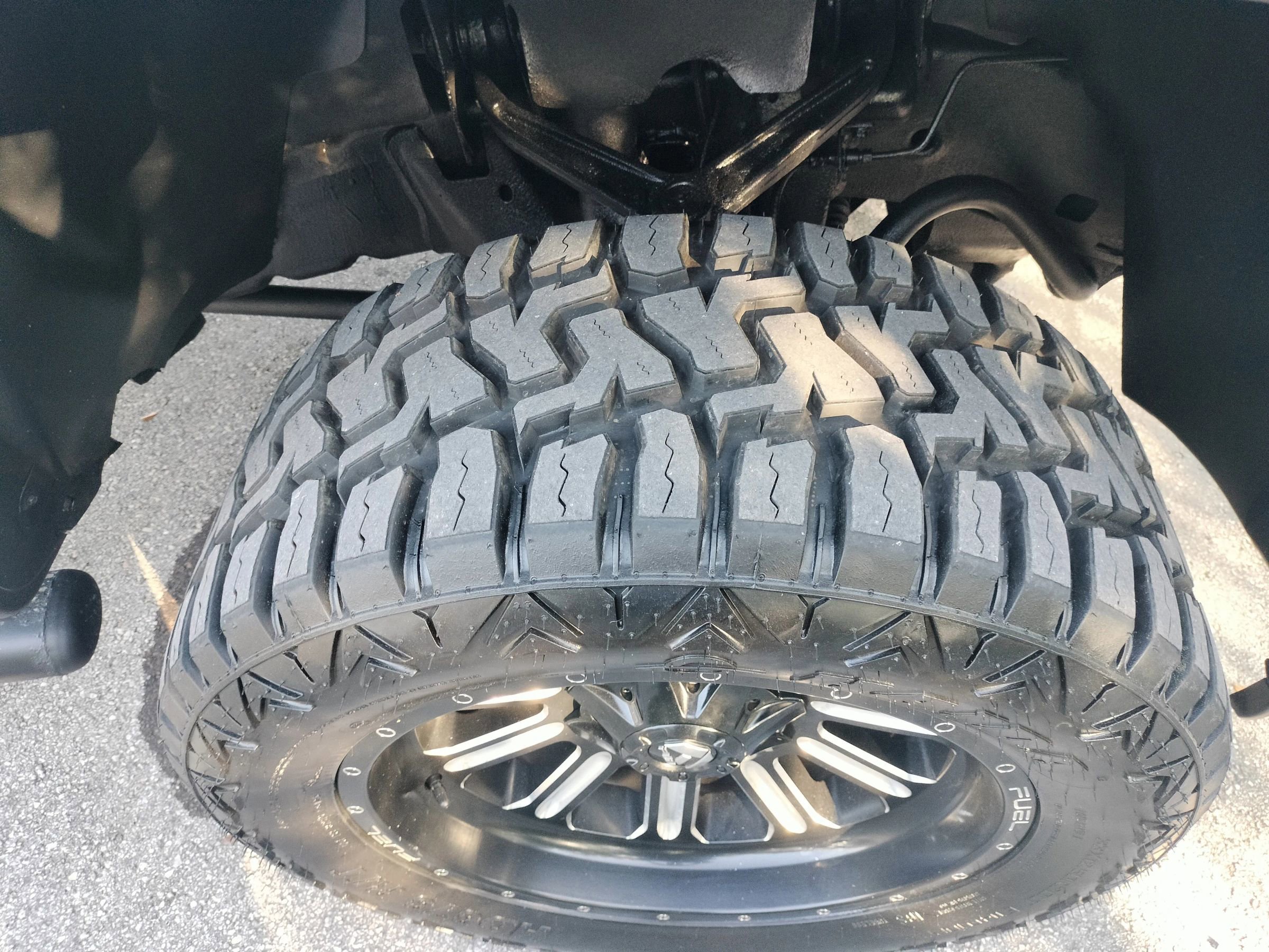 Used 2012 Chevrolet Silverado 2500 LT w/ Snow Plow Prep Package image 11