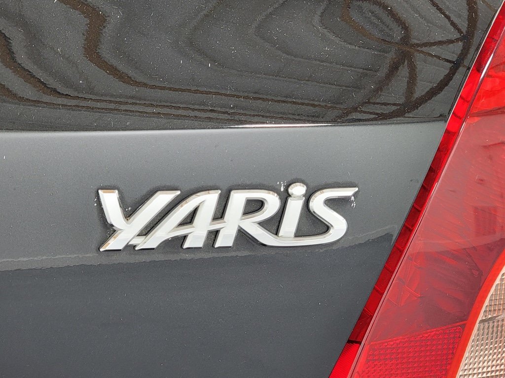 Used 2008 Toyota Yaris 2-Door Hatchback FWD image 10