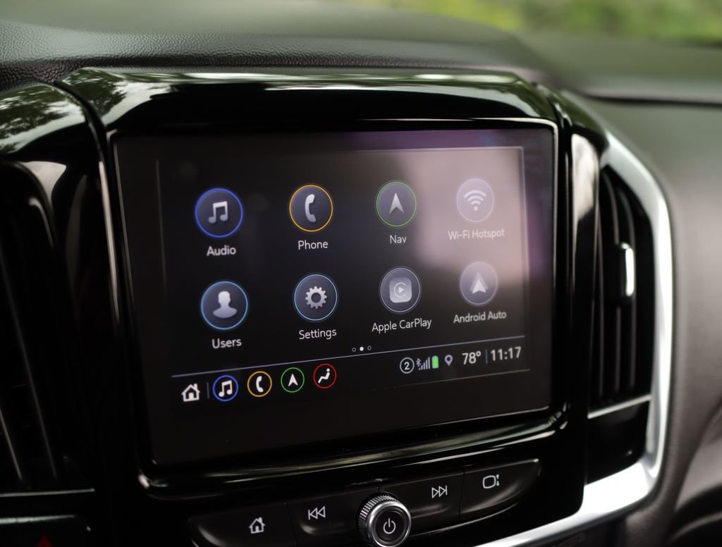 Used 2023 Chevrolet Traverse High Country w/ LPO, Floor Liner Package AWD/4WD image 13