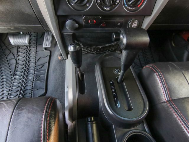 Used 2009 Jeep Wrangler X image 19
