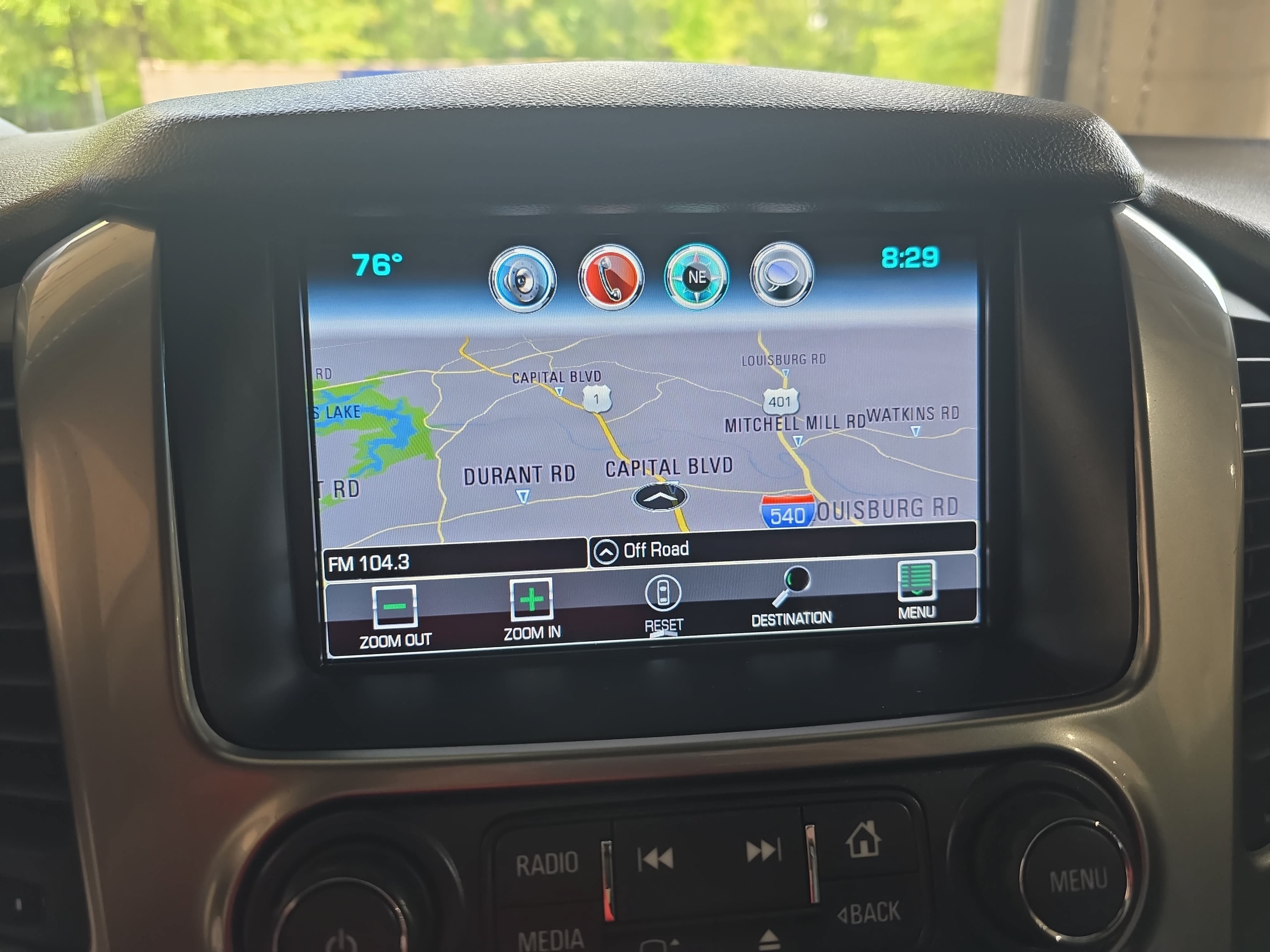 Used 2018 Chevrolet Tahoe Premier AWD/4WD image 23