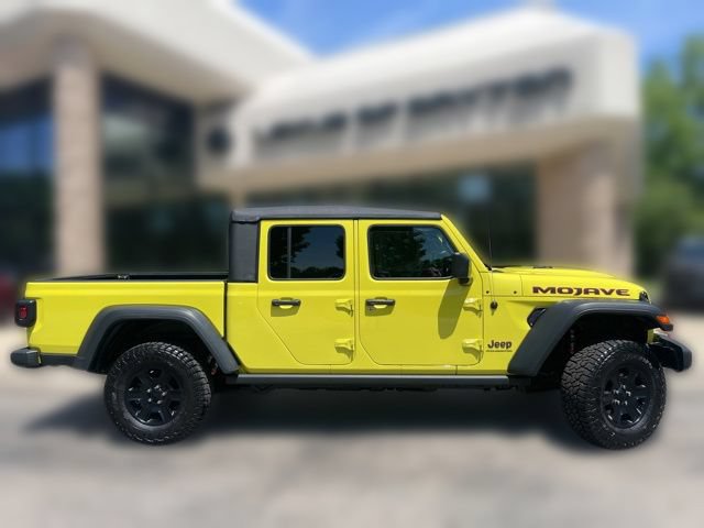 Used 2023 Jeep Gladiator Mojave w/ Cold Weather Group AWD/4WD video 2