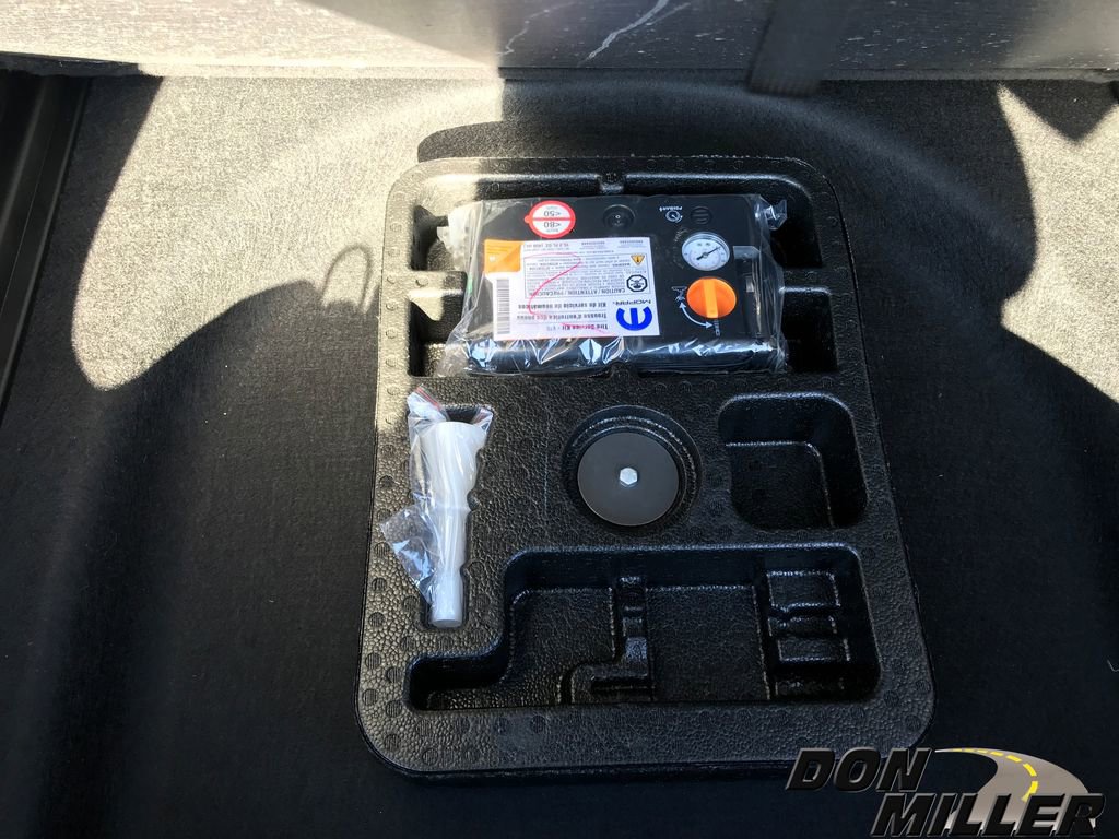 New 2026 Jeep Compass Latitude image 31