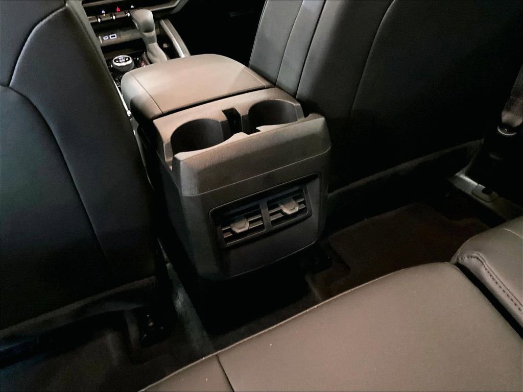 Used 2026 Chevrolet Colorado Trail Boss AWD/4WD image 28