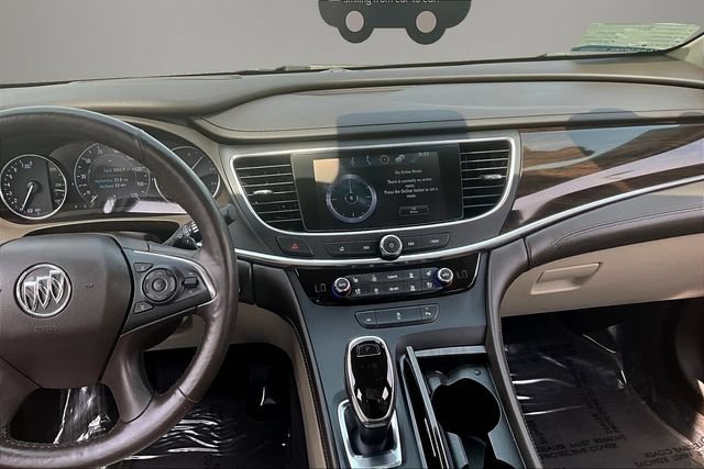 Used 2018 Buick LaCrosse Premium FWD image 9