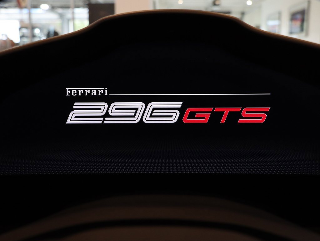 Certified 2025 Ferrari 296 GTS image 91