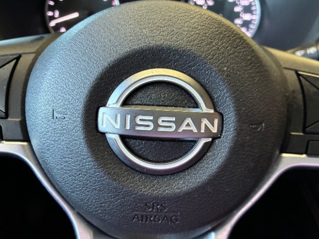 Used 2024 Nissan Sentra SR w/ SR Premium Package FWD image 19