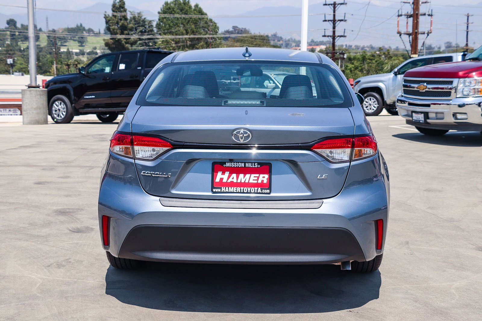 Used 2025 Toyota Corolla LE FWD image 6