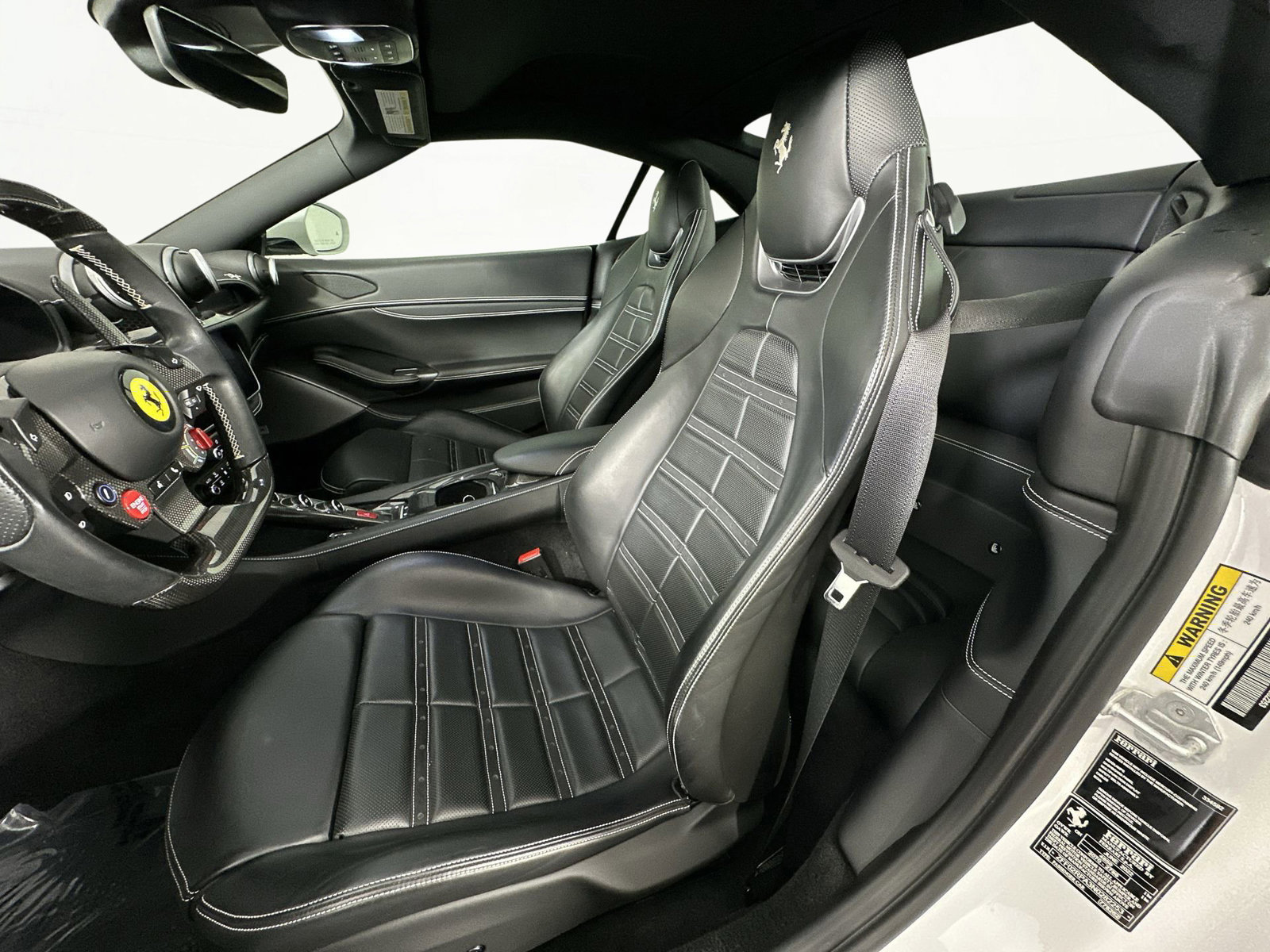 Used 2022 Ferrari Portofino M image 11