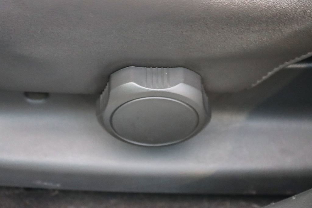 Used 2015 Chevrolet Spark LT image 44