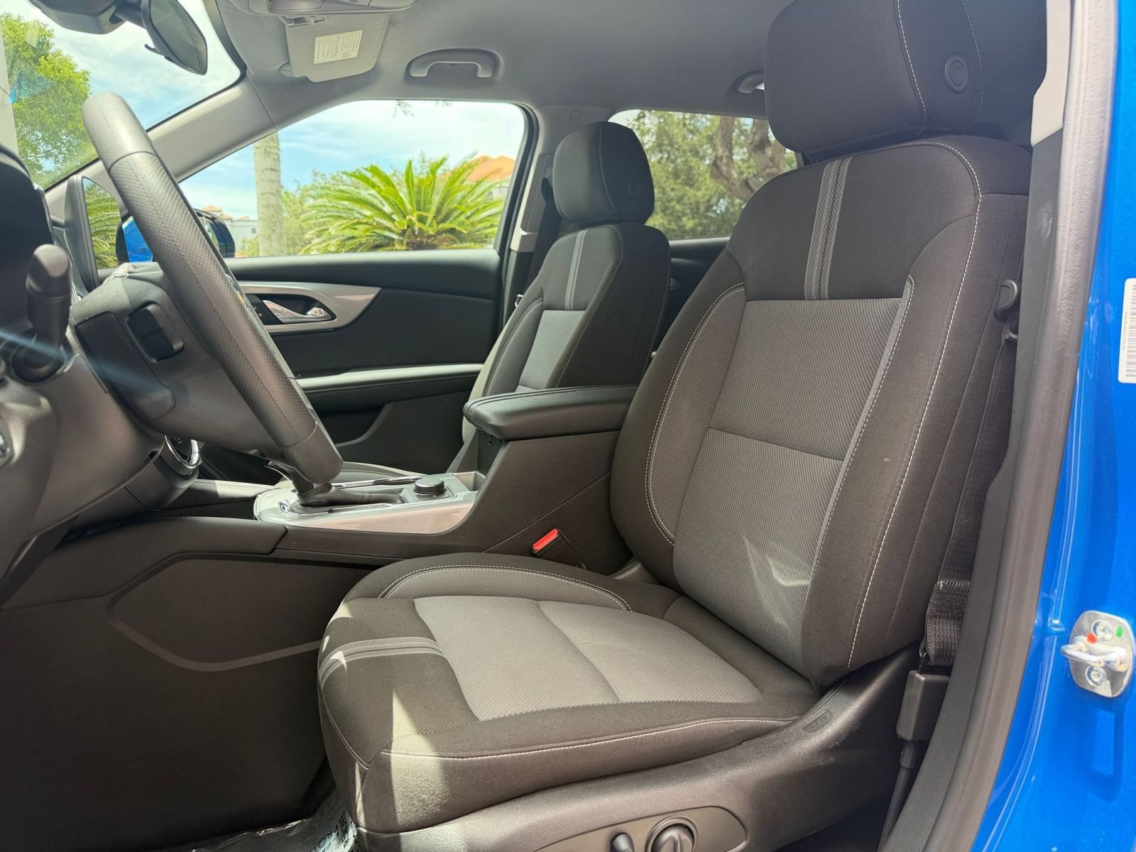 Used 2025 Chevrolet Blazer LT FWD image 22