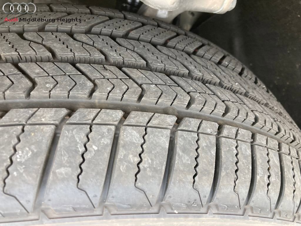 New 2025 Audi Q5 Premium Plus image 16