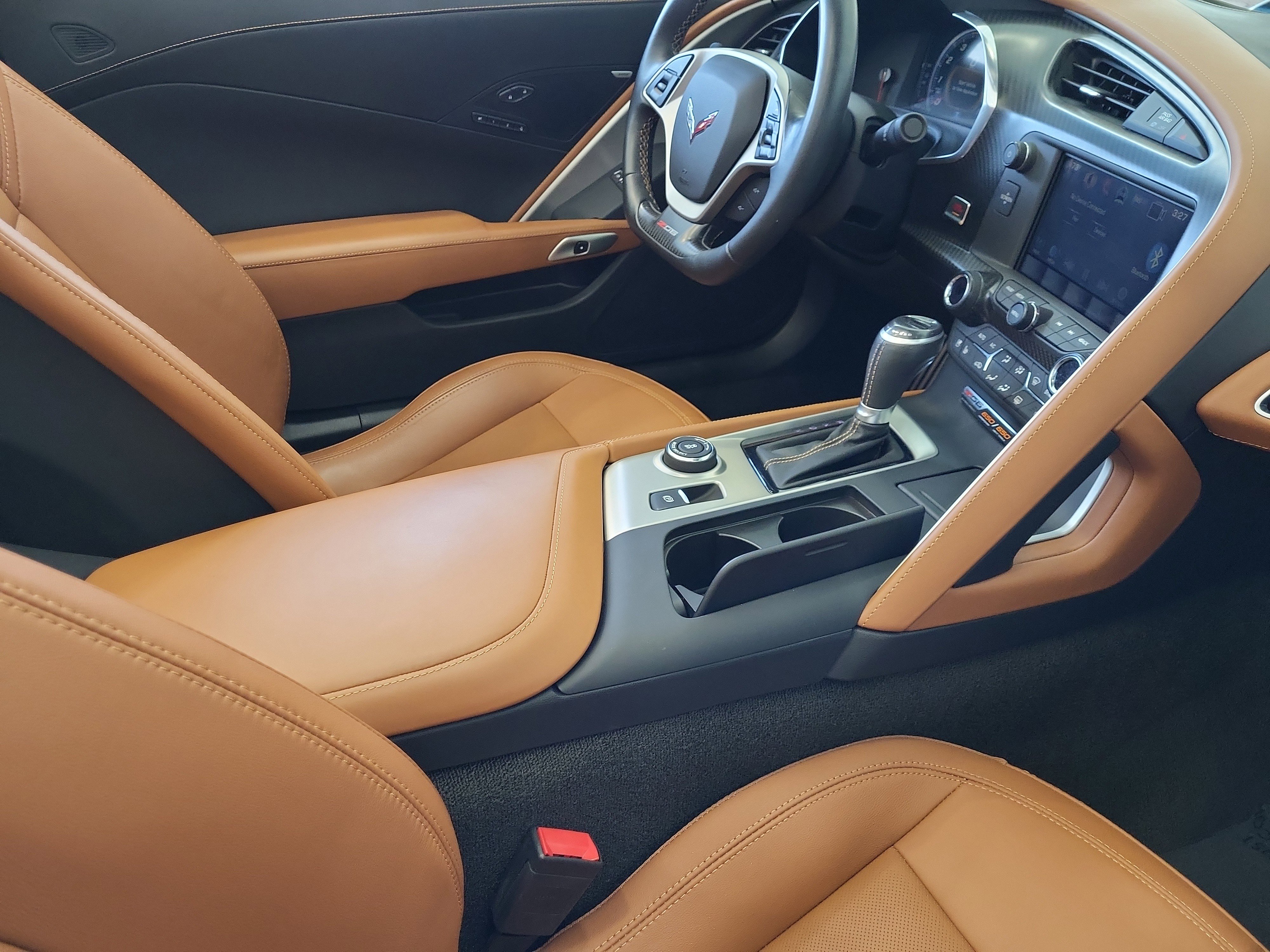 Used 2016 Chevrolet Corvette Z06 w/ 3LZ Preferred Equipment Group image 18