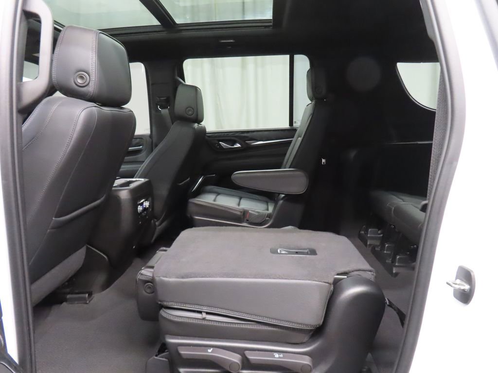Used 2023 GMC Yukon XL Denali w/ Max Trailering Package AWD/4WD image 57