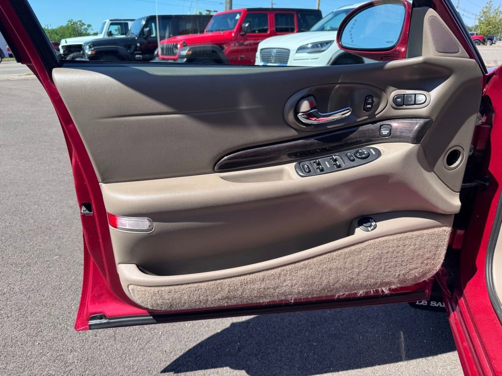Used 2003 Buick Le Sabre Limited w/ Celebration Edition Package FWD image 9