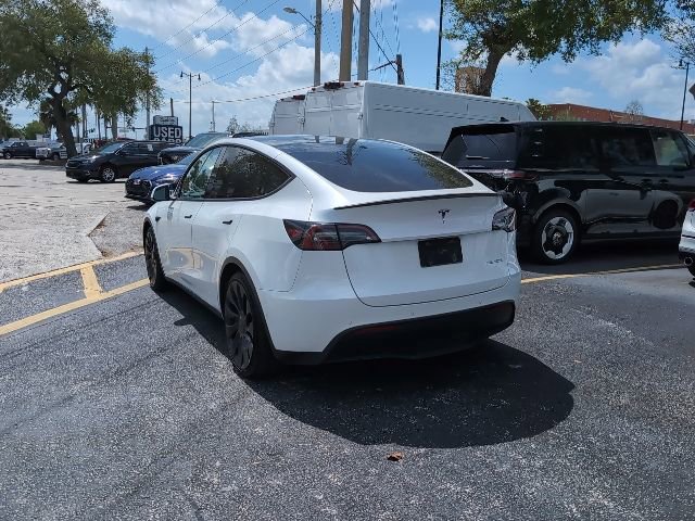 Used 2022 Tesla Model Y Performance image 4