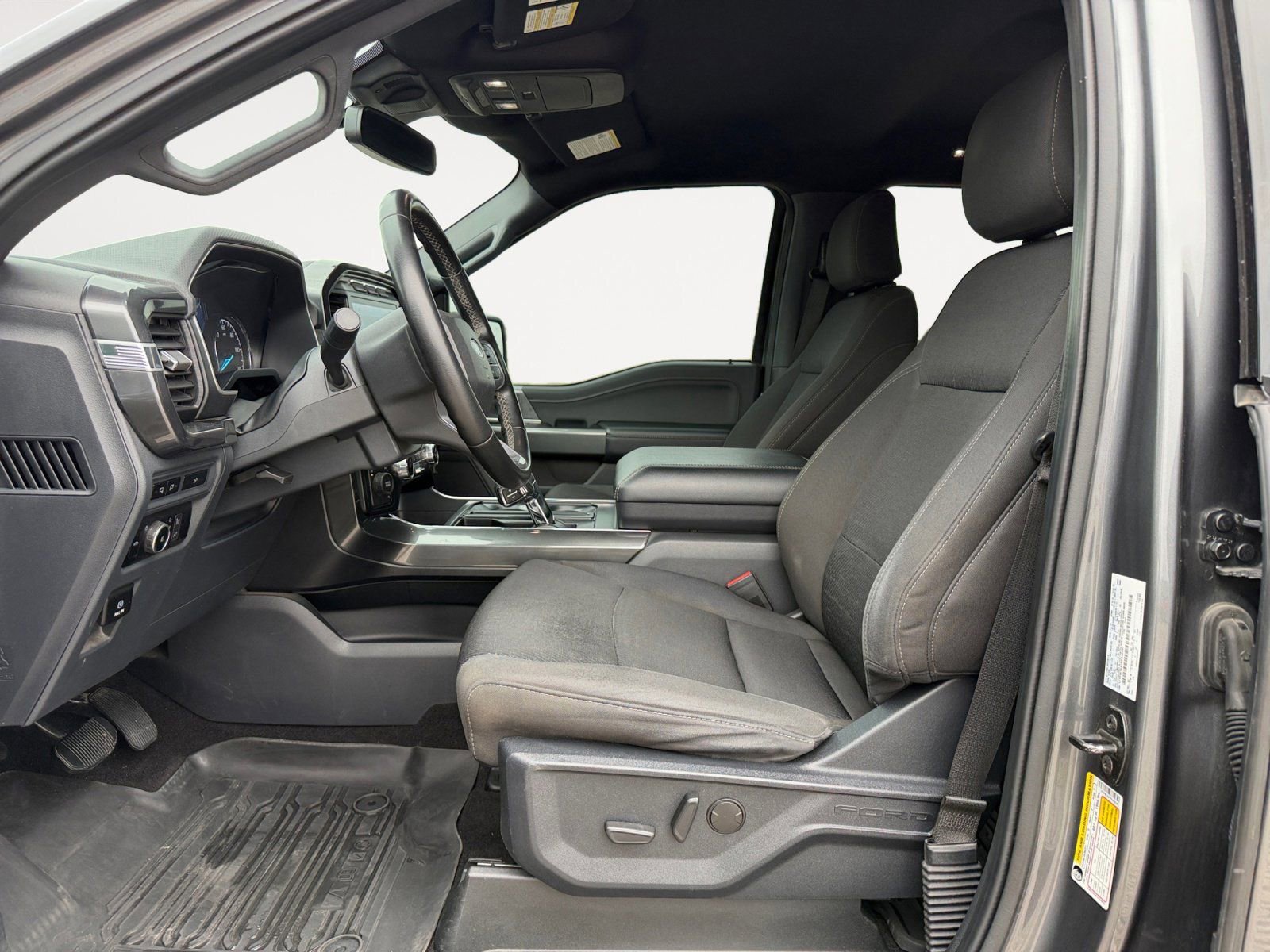 Used 2023 Ford F150 XLT w/ Equipment Group 302A High image 9