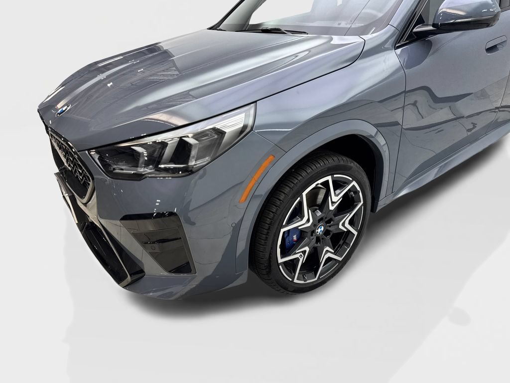 Used 2026 BMW X2 xDrive28i w/ Technology Package AWD/4WD image 17