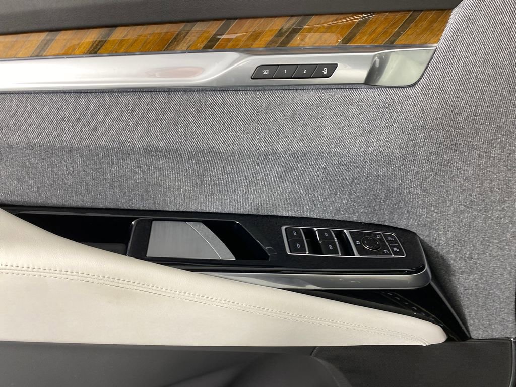 Used 2025 Cadillac Escalade ESV Sport Platinum w/ LPO, ONYX Package image 12